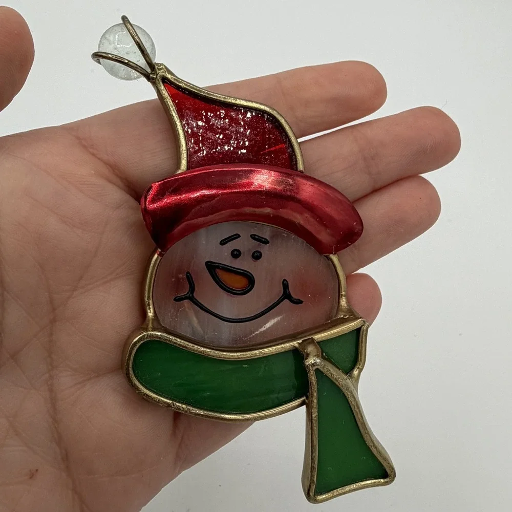 VTG Stained Glass Snowman Christmas Ornament Holiday Decor Red Hat Green Scarf‎